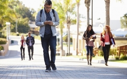 Should we blame “distracted walking” for injuries and deaths?